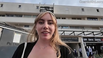 Realistic Video Of A Solo Female Nudist In A Nudist City.